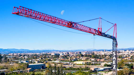Grúas Sáez - Self Erecting